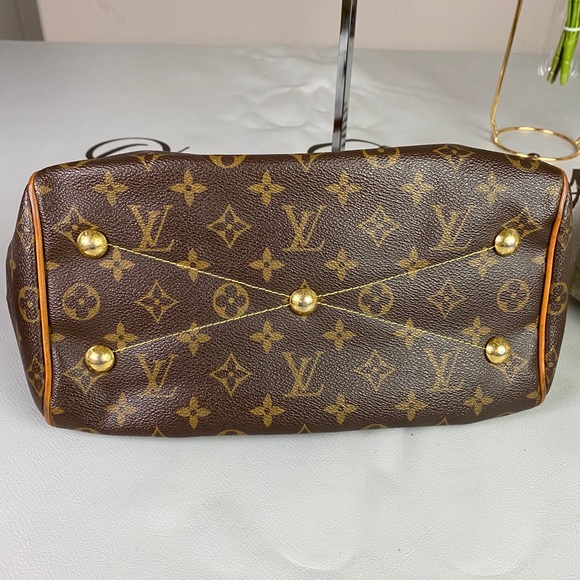 Louis Vuitton Monogram Canvas Tivoli PM Satchel - Picture 10 of 13
